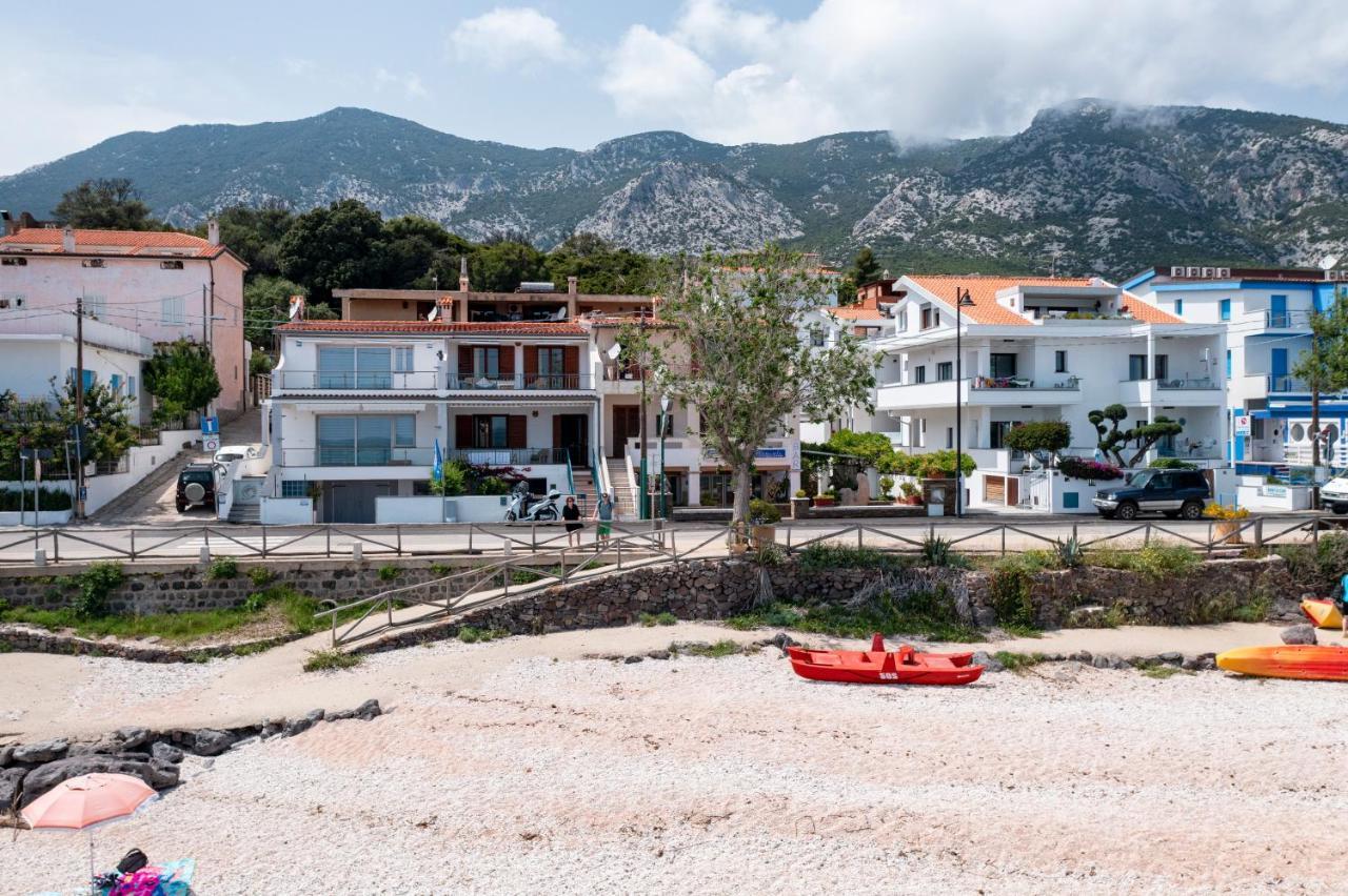 Casa Sulla Spiaggia Cala Gonone Luaran gambar