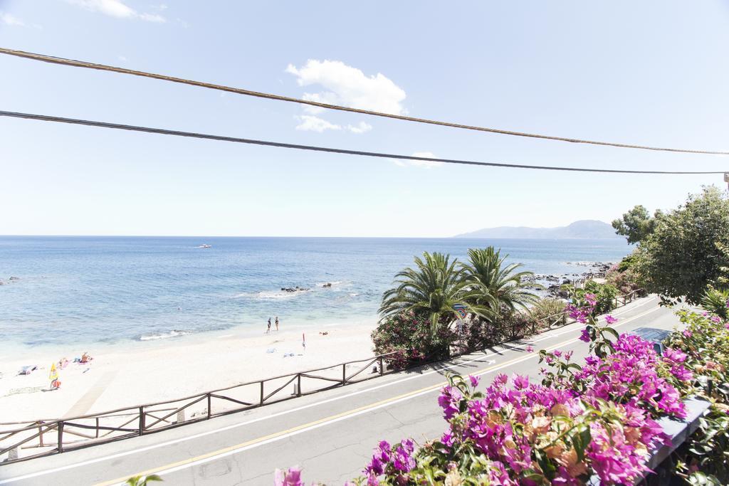 Casa Sulla Spiaggia Cala Gonone Bilik gambar